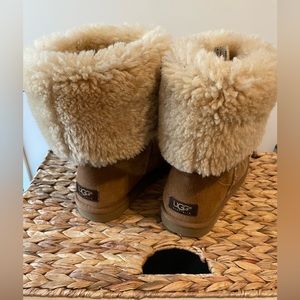 UGG boot classic tall women’s